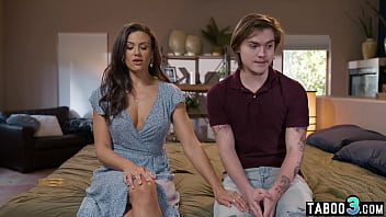 [Teen Blowjob, StepSon And, His Teen] Careful MILF StepMom Penny Barber Teaching Her StepSon And His Teen GF
