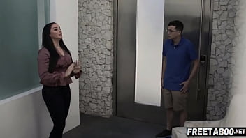 [FreeTaboo Net, Fuck, To Fuck Her] PAWG Sheena Ryder Seduces Her Neighbor Ricky Spanish To Fuck Her In Front Of Her BF Full Movie On FreeTaboo Net