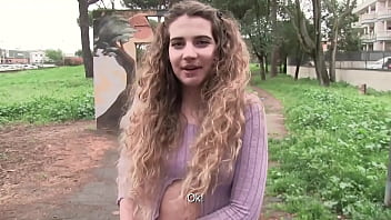 [Uno Sconosciuto, Italiana Accetta, Doggystyle] Ragazza Sexy Italiana Accetta 1000 Per Fare Sesso Con Uno Sconosciuto English Subtitles Maelita